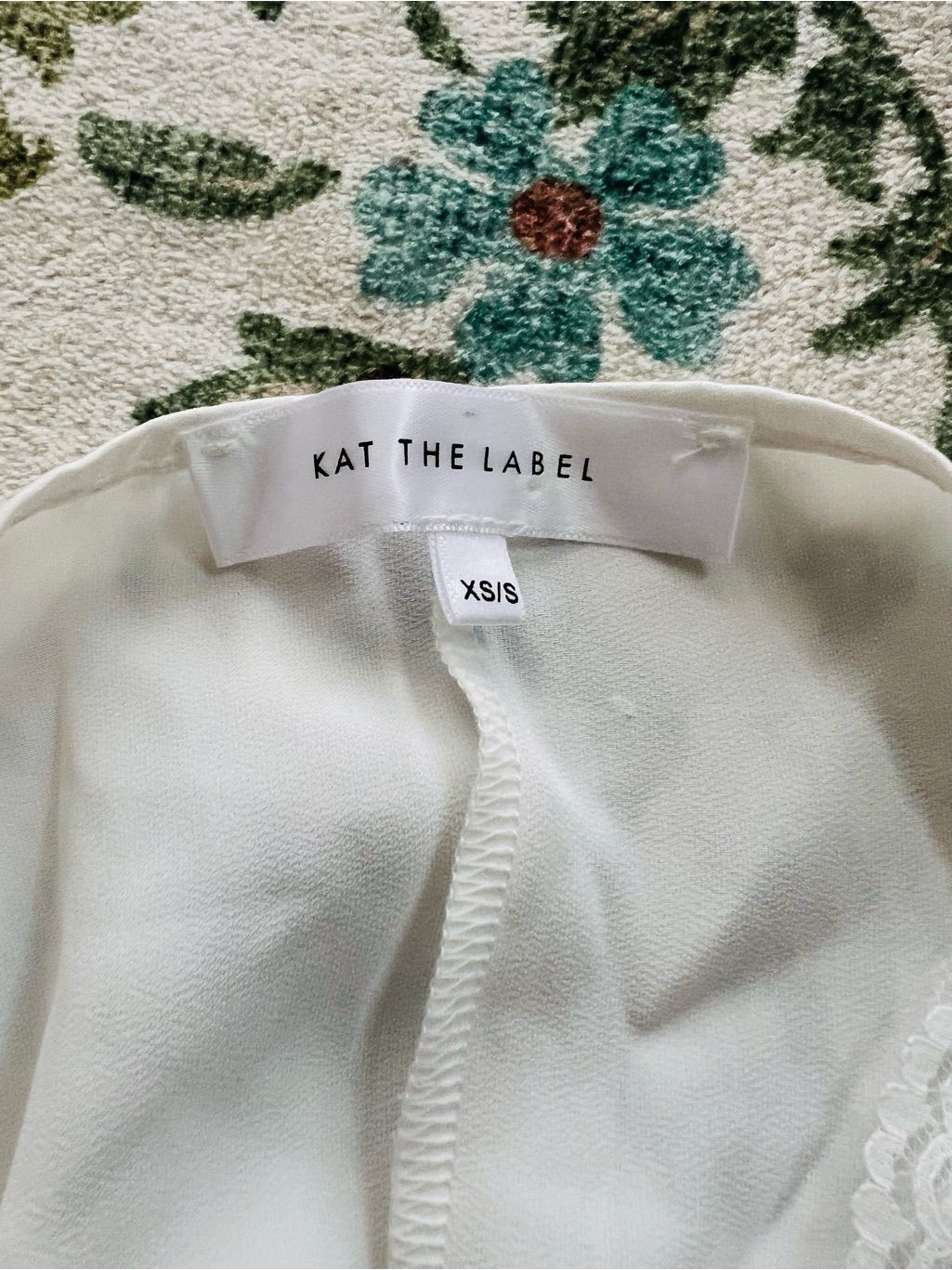 Kat The Label Sidney Robe Ivory Xs/Small — image 6 of 6